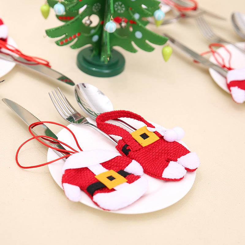 Santa Claus Christmas Decorations New Year Pocket Fork Knife Cutlery Holder Bag Home Party Table Dinner DecorationTableware